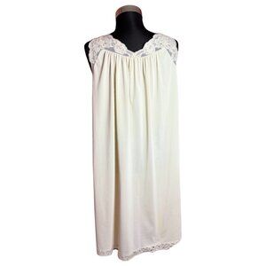 Vintage Shadowline Night Gown Slip Lace Detail Cream Size Small